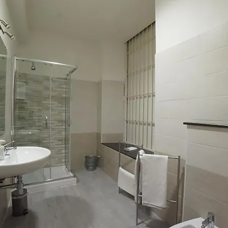 Central Home B&B Frühstückspension 3*