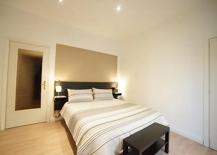 Central Home B&B לינה וארוחת בוקר 3*